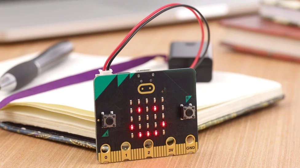 Mikrobit